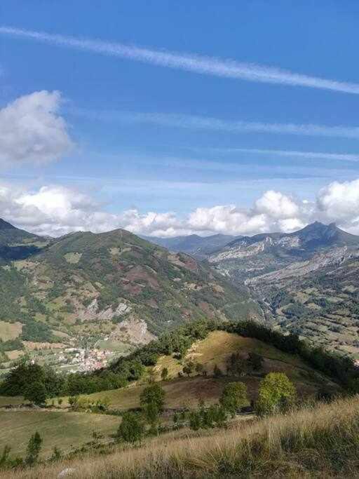 Asturias Boho Chic Lejlighed Aller Eksteriør billede
